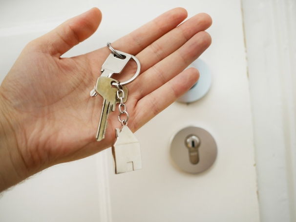 https://homefinderswfl.StopRentingStartOwning.com